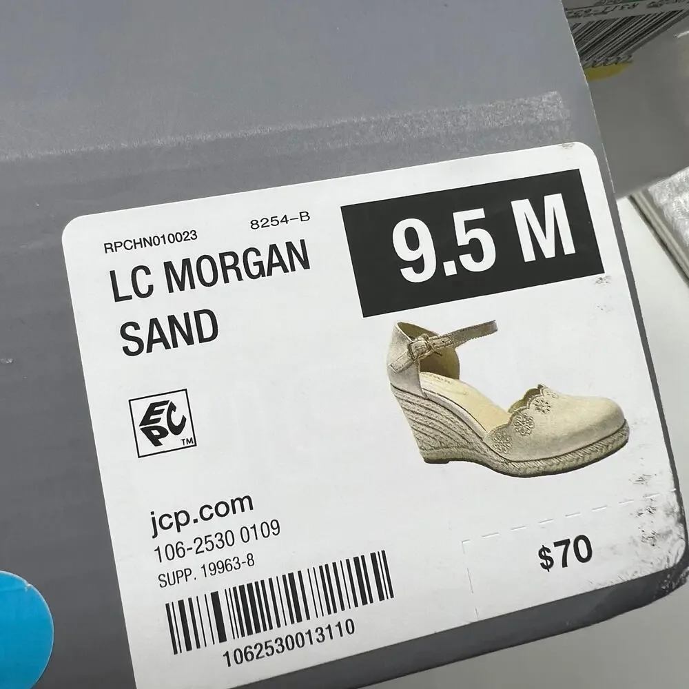 Liz Claiborne Morgan Women's Wedge Heels Cream Sand Size 9.5M